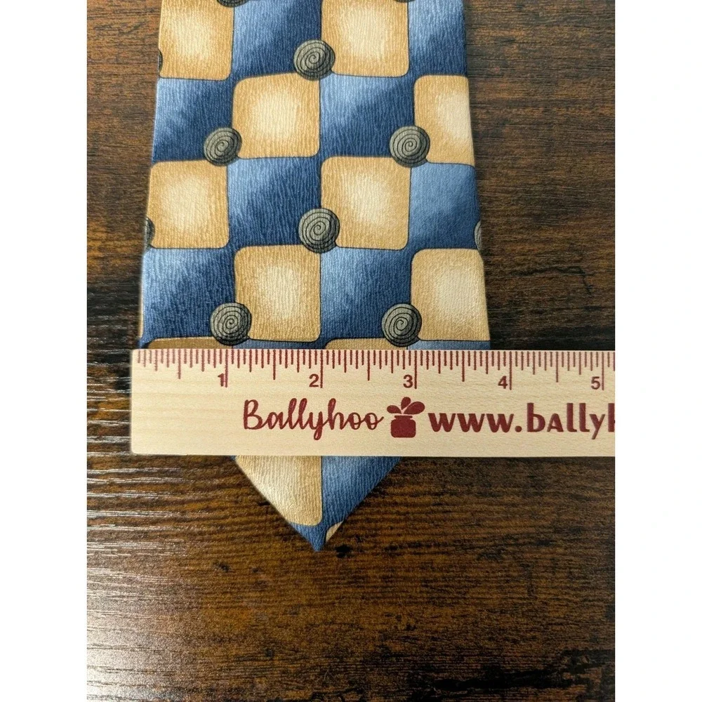 Chris Berman Jimmy V Tie Mens 100% silk print‎ Dad Collection Three